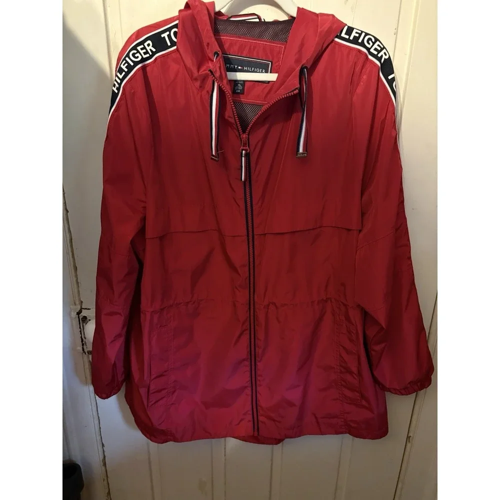 Tommy Hilfiger stylish tommy